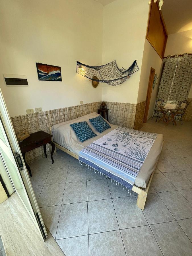 Marea Bed & Breakfast Сан Винченцо Екстериор снимка